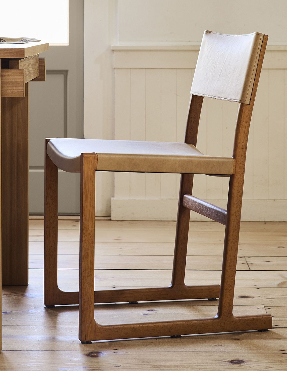 Silla Clyde de madera encino