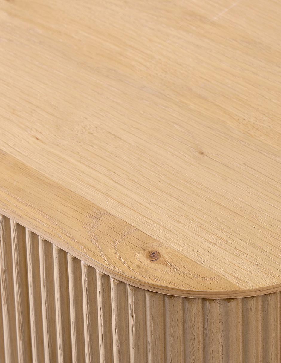 Cómoda Ellington de madera roble