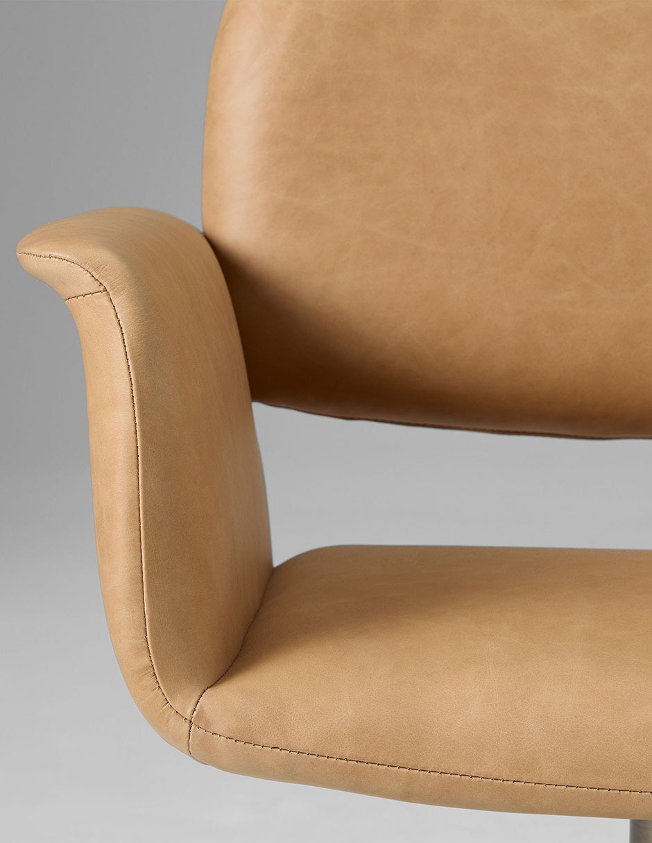 Silla con brazos Nelson de metal