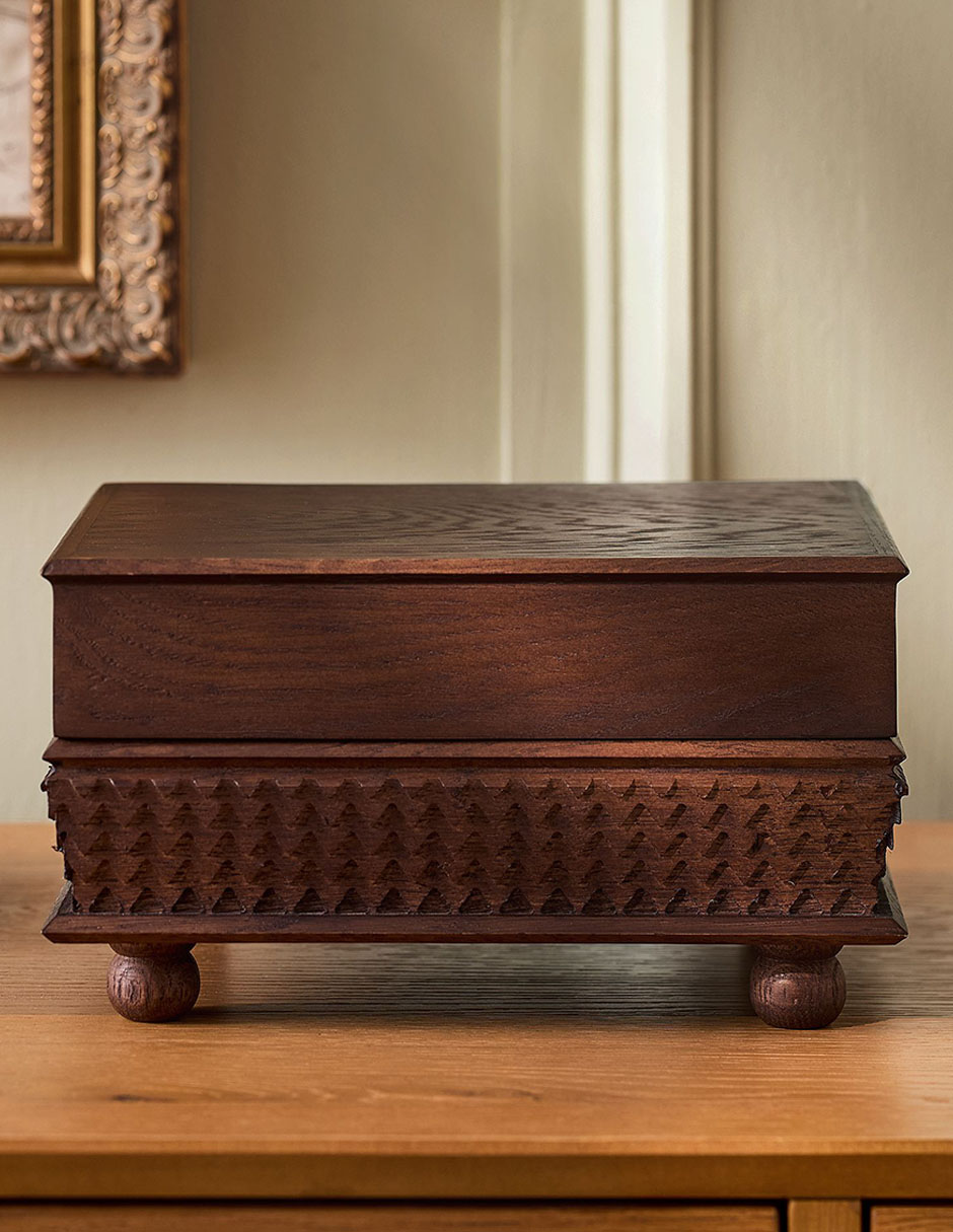 Caja decorativa pierce & Ward 3