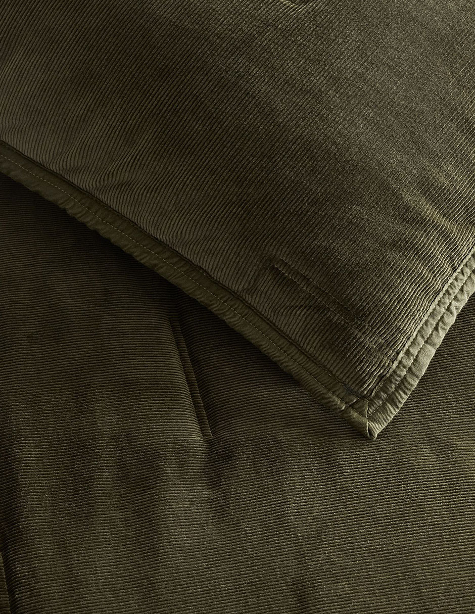 Colcha corduroy tack 2