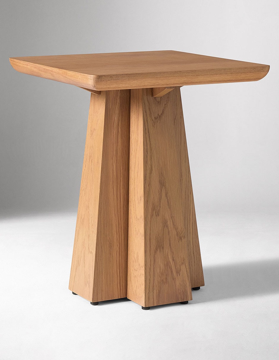Mesa lateral Axton de madera