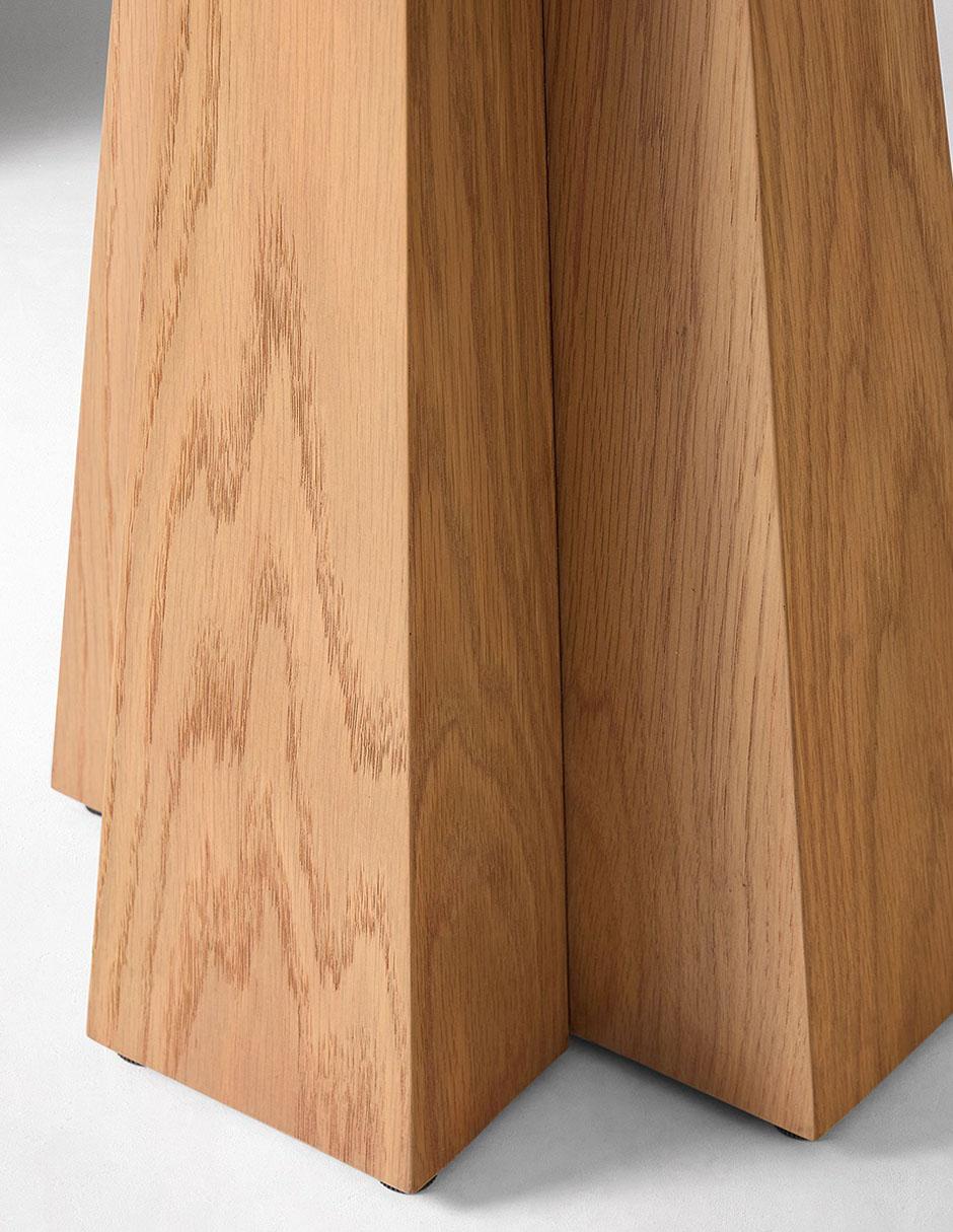 Mesa lateral Axton de madera 3