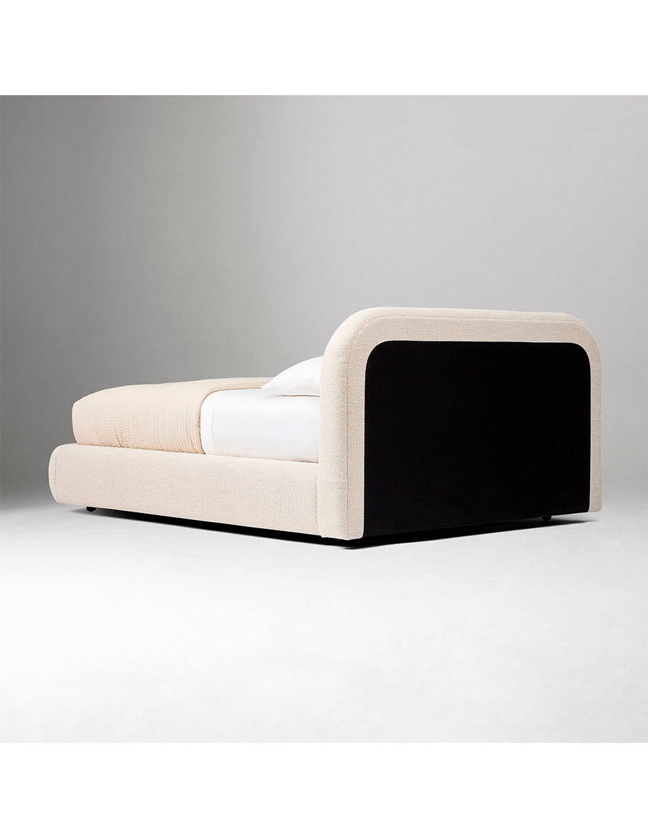 Cama Laurent de madera king size 3